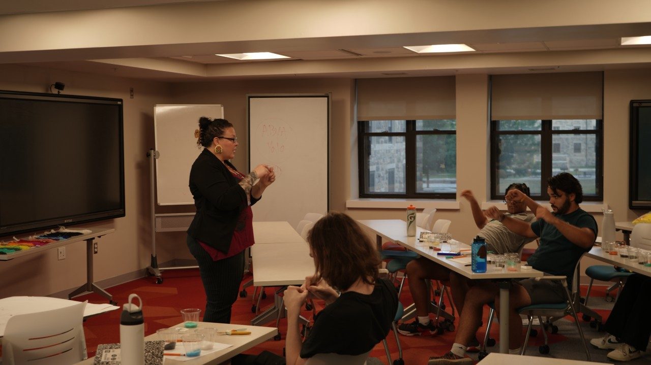 ia Aldaz Teaching Student Beading